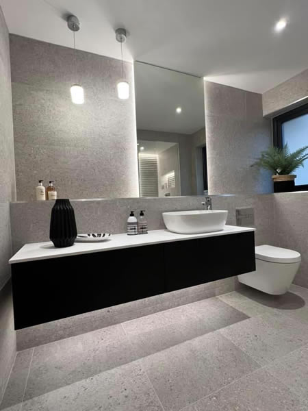 Impress your friends and family with SHB chic bathroom designs