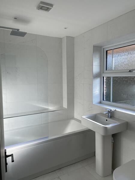 Affordable Bespoke Bathroom by SHB Birmingham